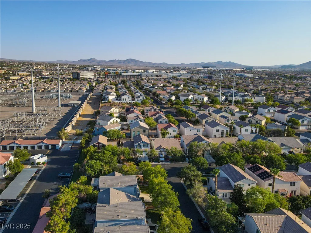 10180 Lookout Bridge, Las Vegas, NV 89183