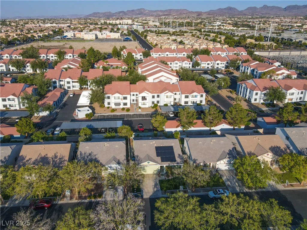 10180 Lookout Bridge, Las Vegas, NV 89183