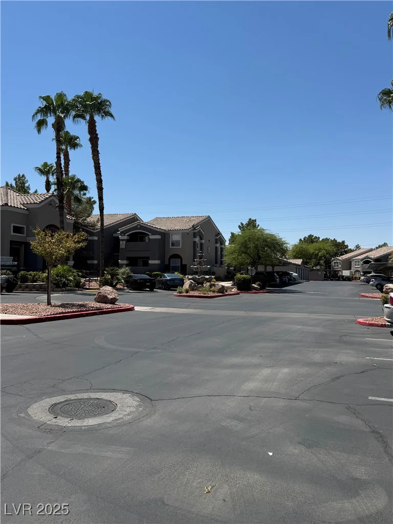 5055 Hacienda, Las Vegas, NV 89118