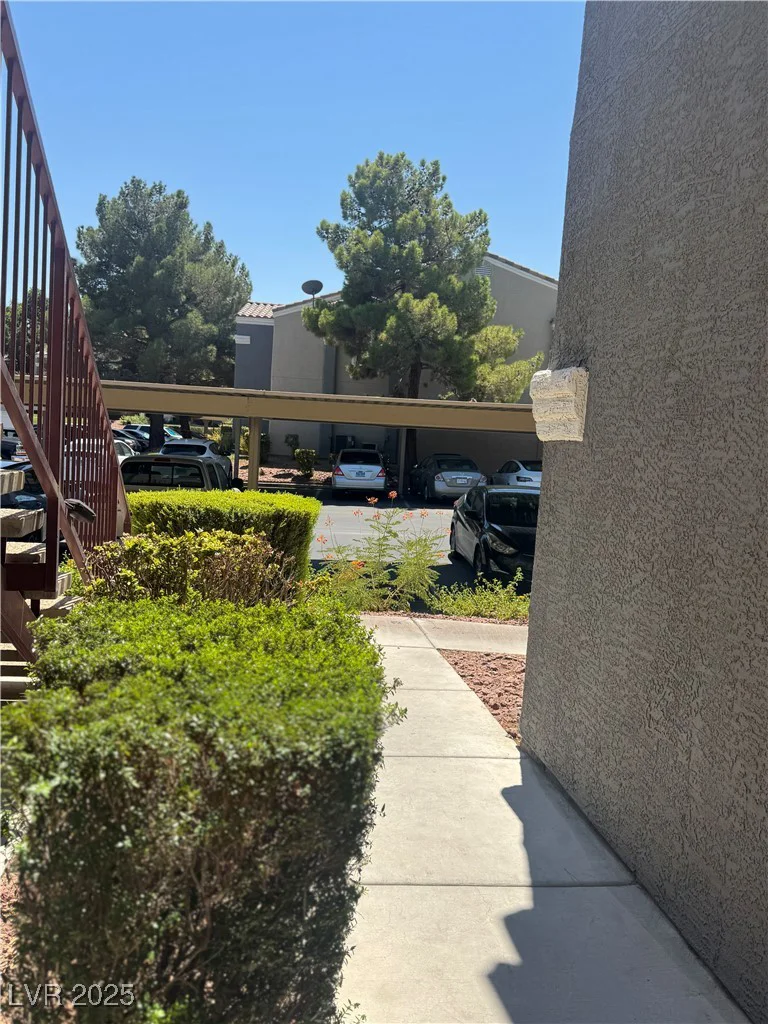 5055 Hacienda, Las Vegas, NV 89118