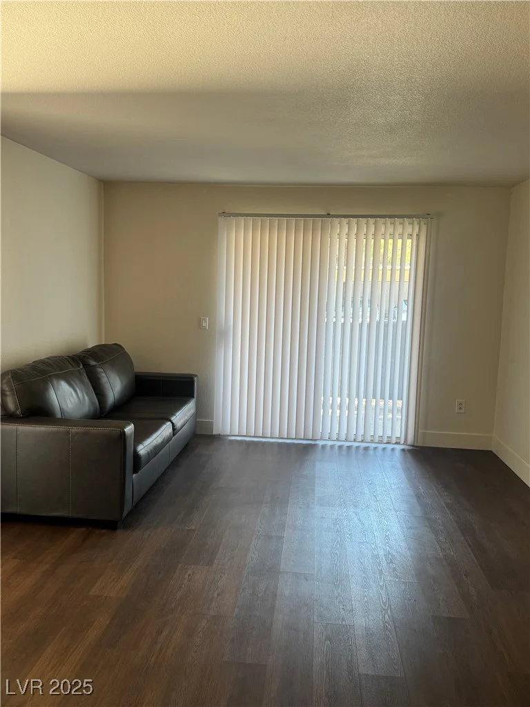 5055 Hacienda, Las Vegas, NV 89118
