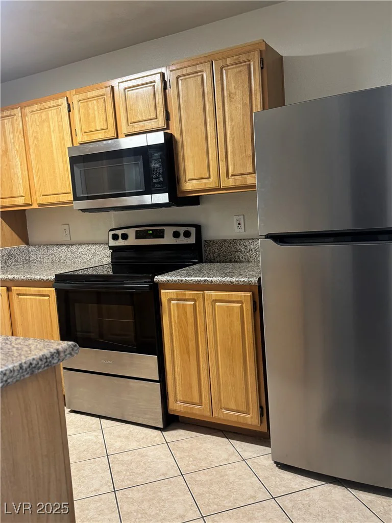 5055 Hacienda, Las Vegas, NV 89118
