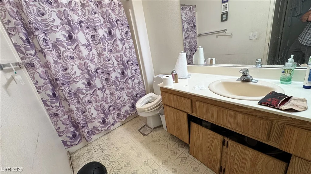 1881 Alexander, North Las Vegas, NV 89032