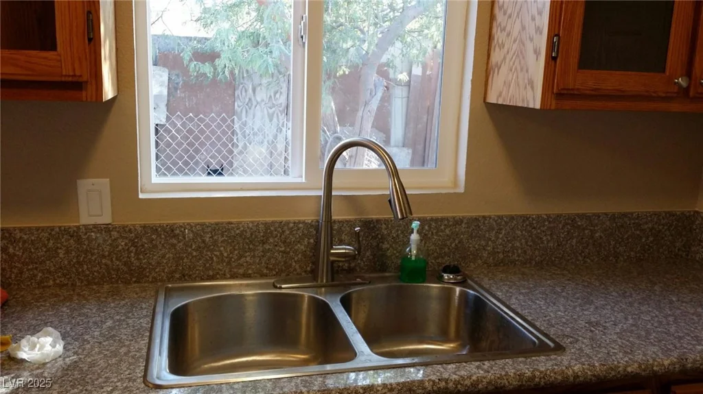 3213 Tabor, North Las Vegas, NV 89030
