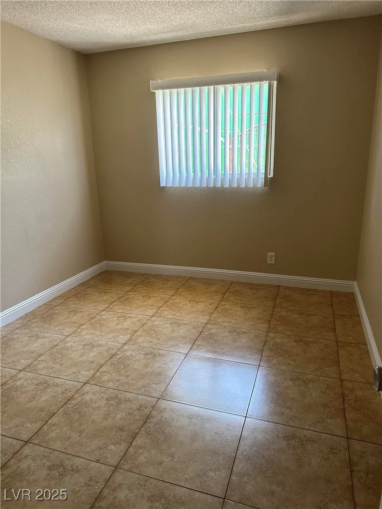 3213 Tabor, North Las Vegas, NV 89030
