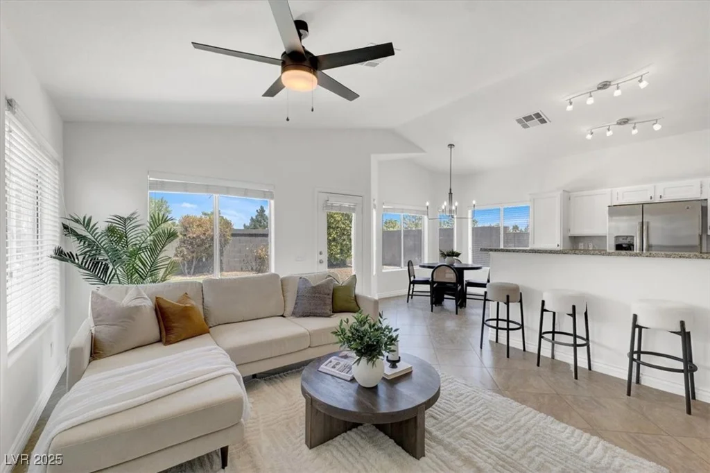 3448 Kapalua Bay, Las Vegas, NV 89129