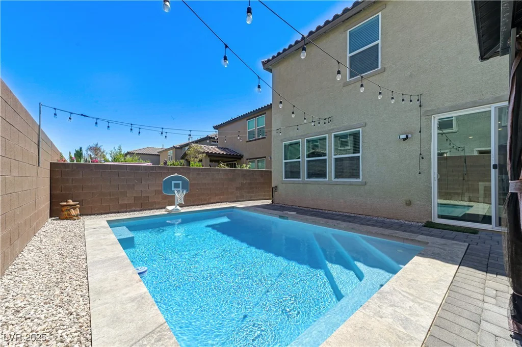 1230 Indigo Bluff, North Las Vegas, NV 89084