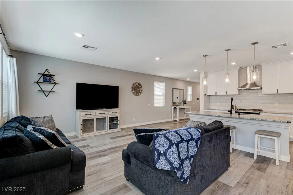1230 Indigo Bluff, North Las Vegas, NV 89084