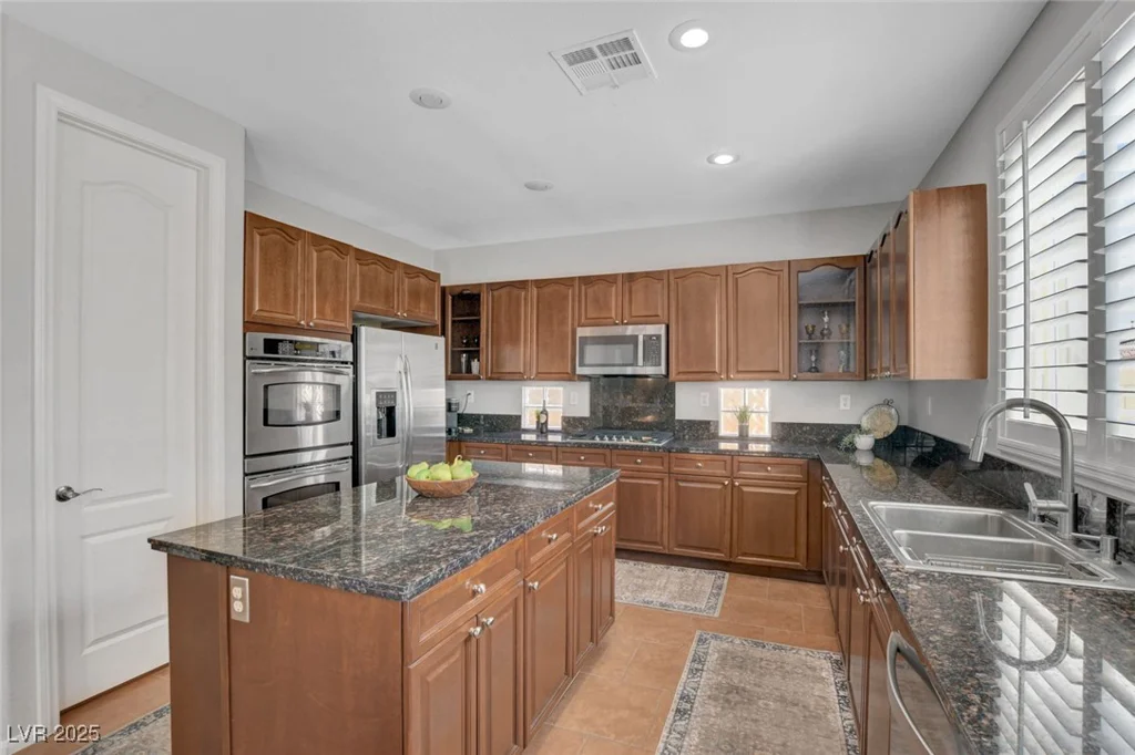 9413 Artesian Oak, Las Vegas, NV 89149