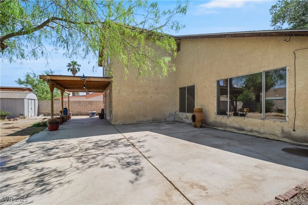 1338 Labrador, Las Vegas, NV 89142