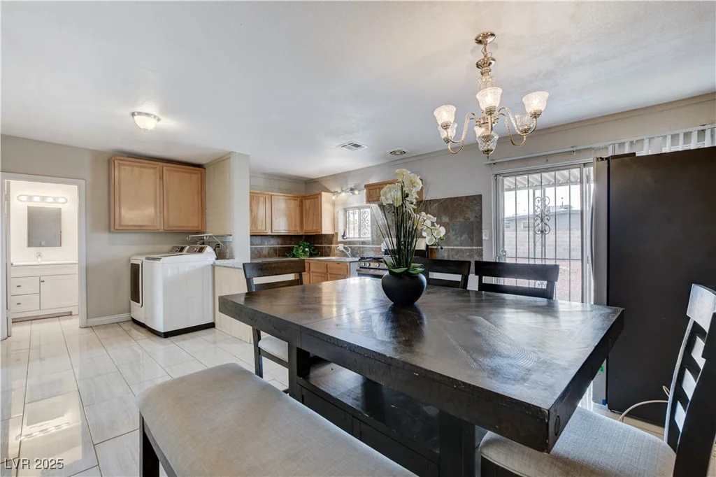 1600 Piper, North Las Vegas, NV 89030