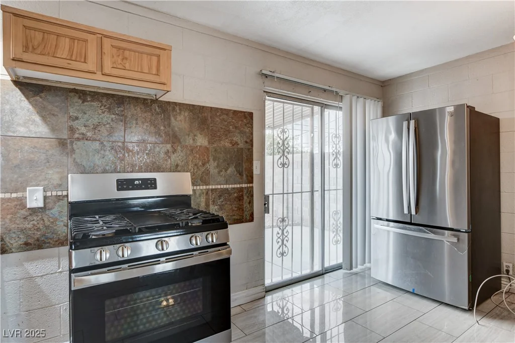 1600 Piper, North Las Vegas, NV 89030