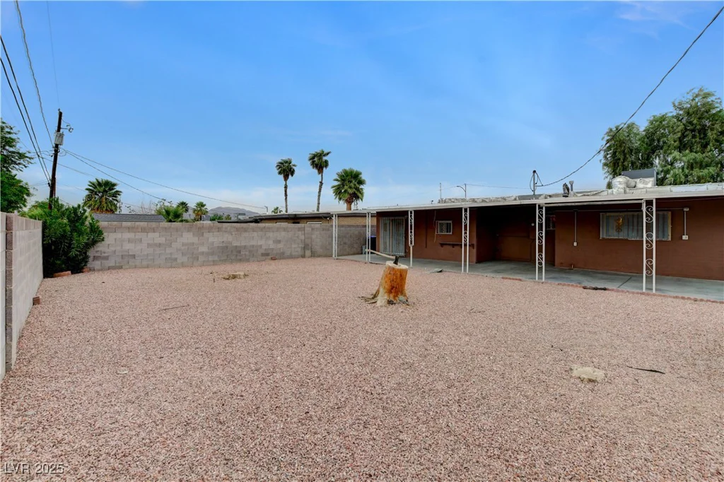 1600 Piper, North Las Vegas, NV 89030
