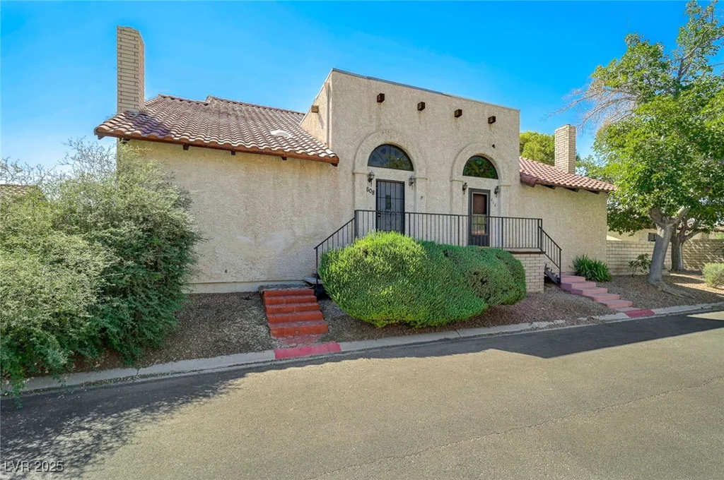 608 Sea Pines, Las Vegas, NV 89107