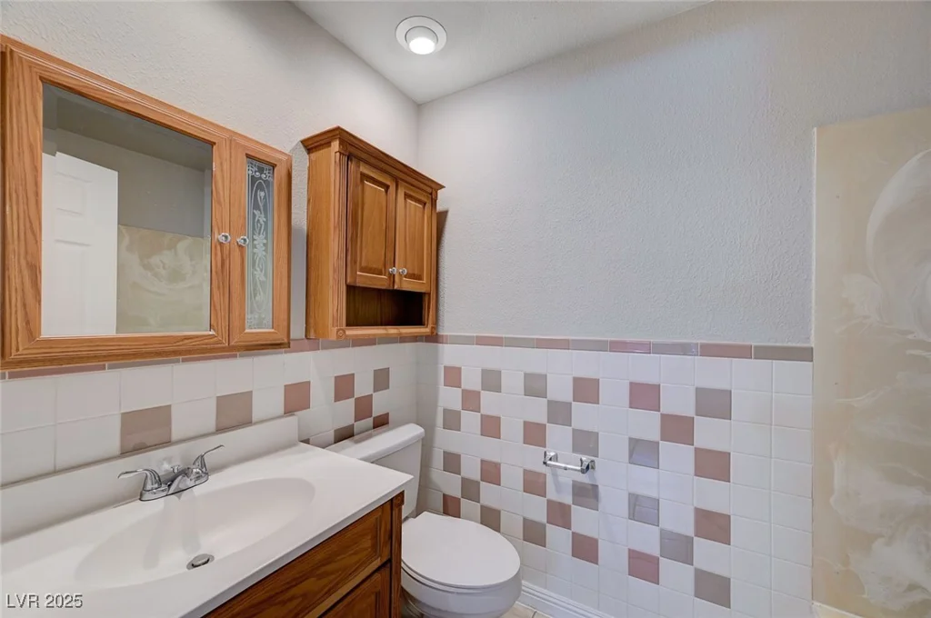 608 Sea Pines, Las Vegas, NV 89107
