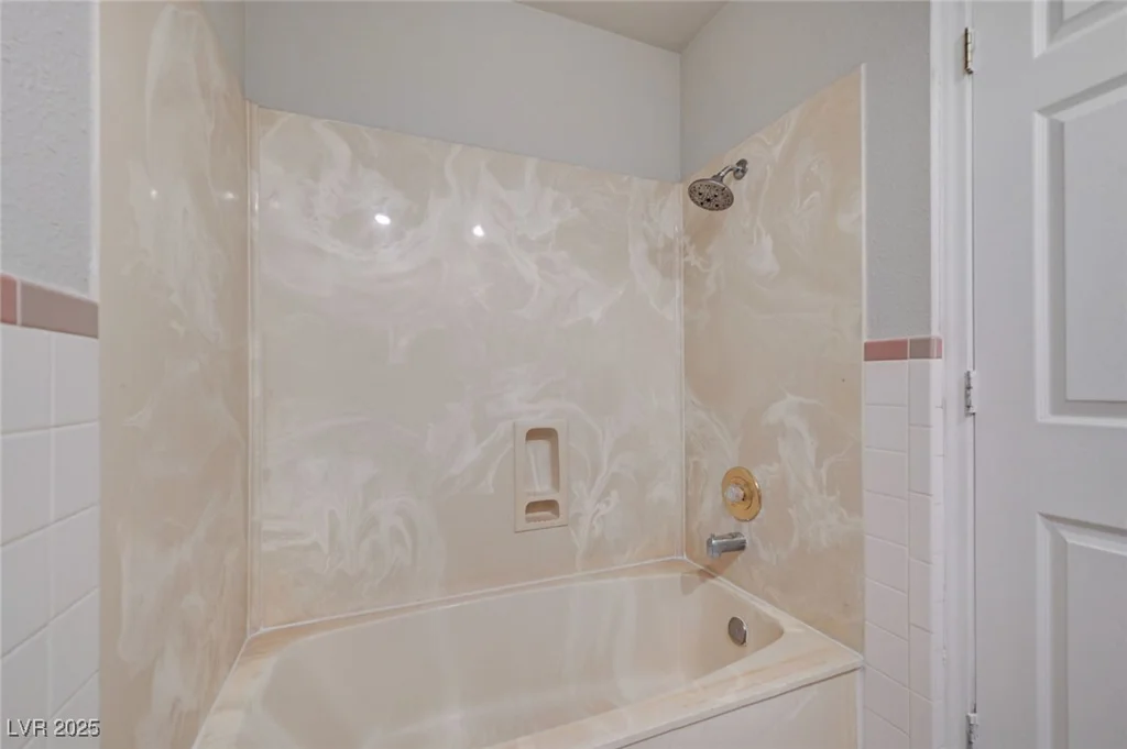 608 Sea Pines, Las Vegas, NV 89107