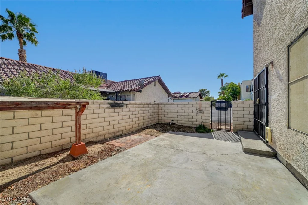 608 Sea Pines, Las Vegas, NV 89107