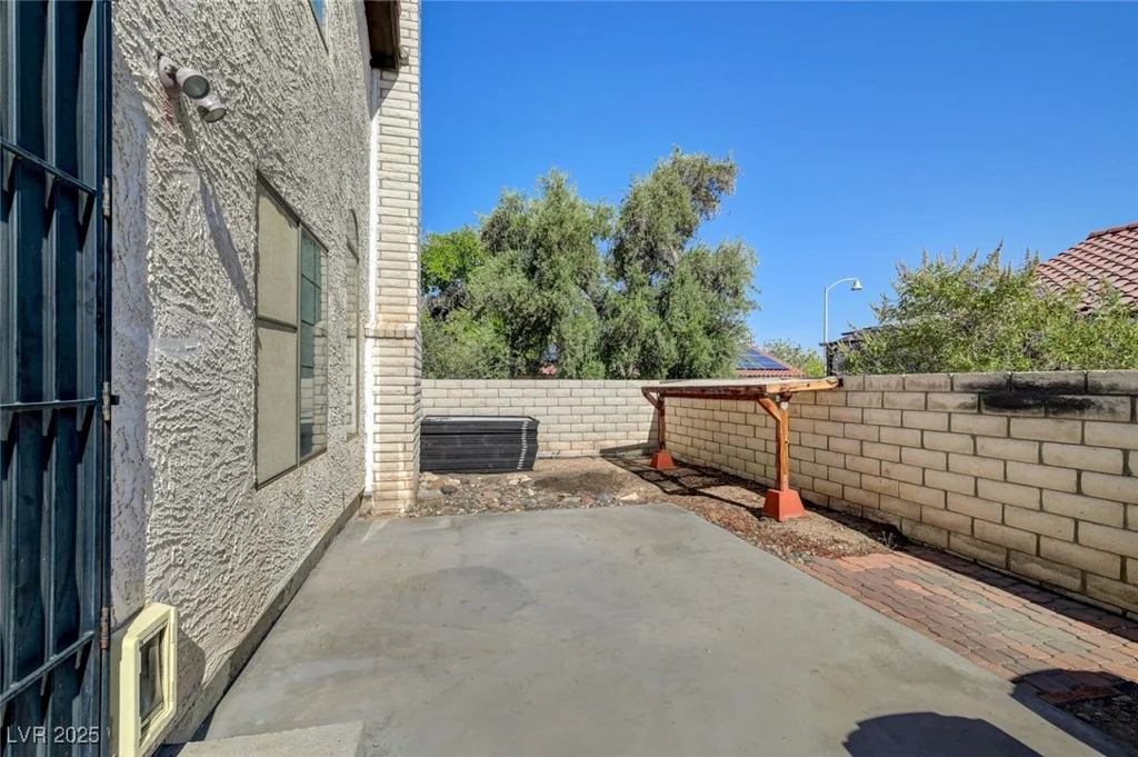 608 Sea Pines, Las Vegas, NV 89107