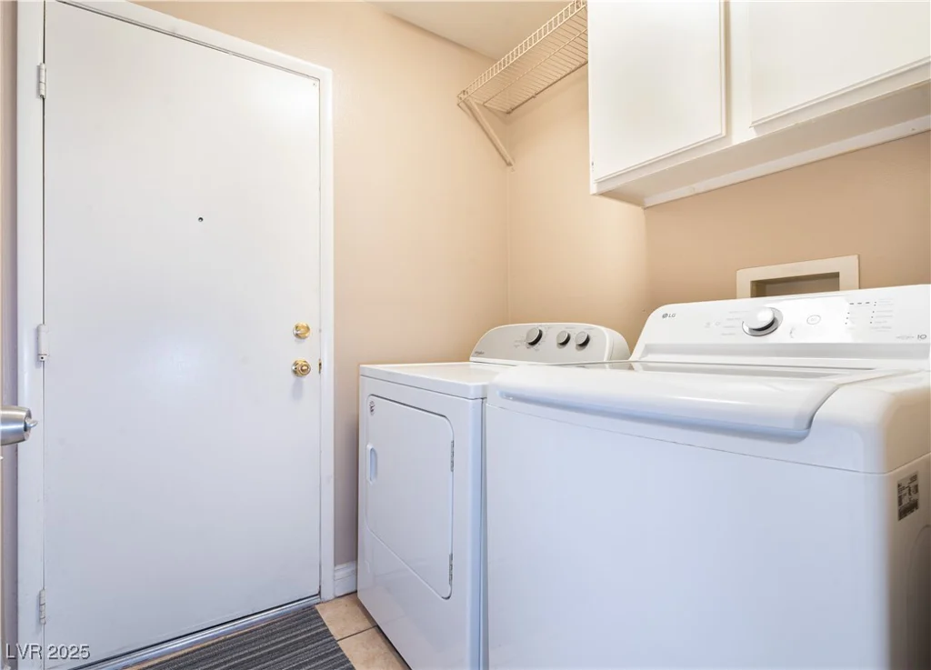 4812 Farlington, Las Vegas, NV 89147