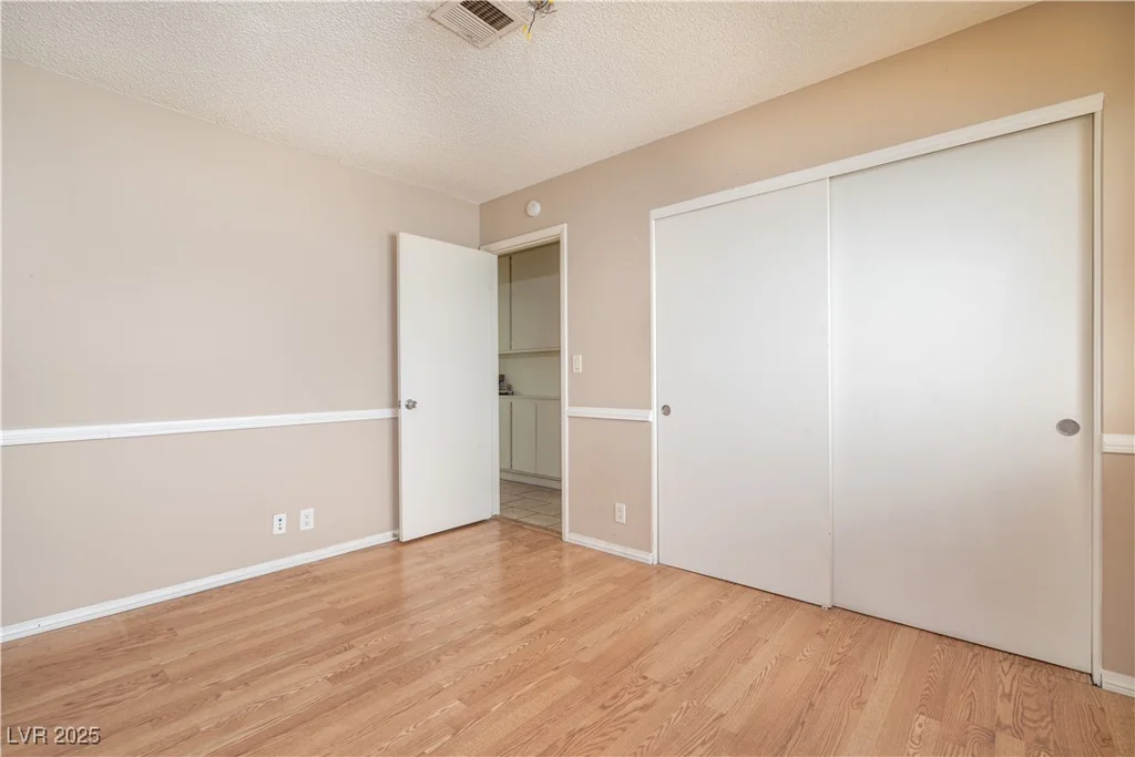 4812 Farlington, Las Vegas, NV 89147