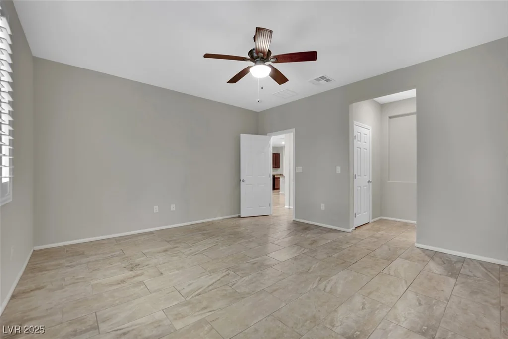 118 Scarlett View, North Las Vegas, NV 89031