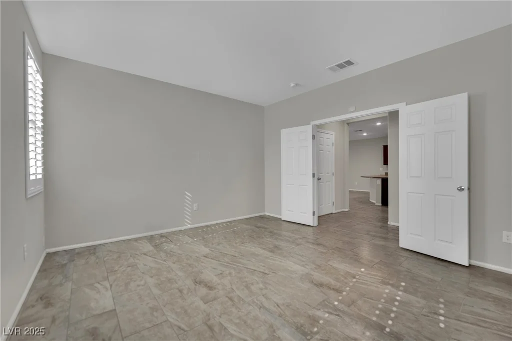 118 Scarlett View, North Las Vegas, NV 89031