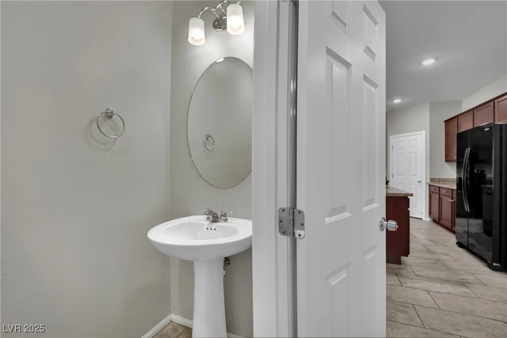 118 Scarlett View, North Las Vegas, NV 89031