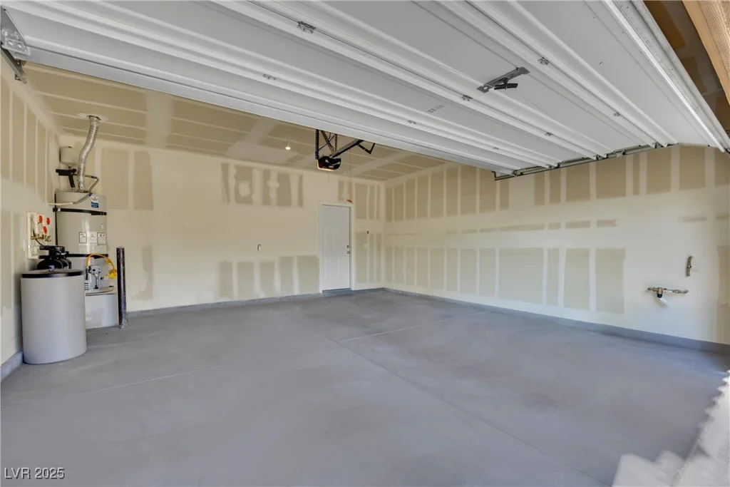 118 Scarlett View, North Las Vegas, NV 89031