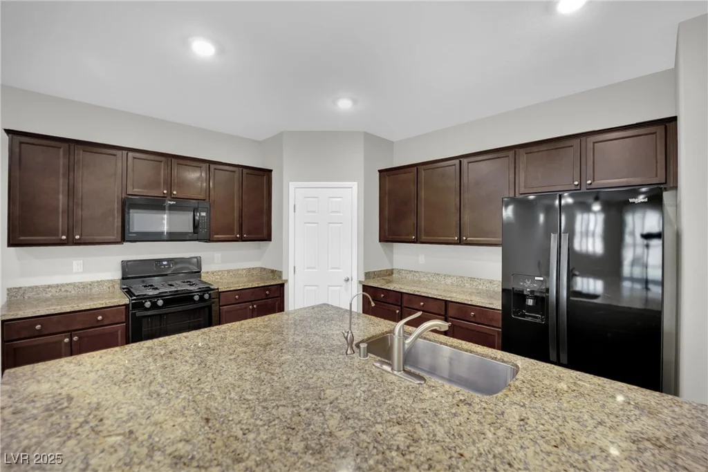 118 Scarlett View, North Las Vegas, NV 89031