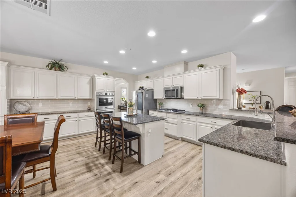 6391 Tempting Choice, Las Vegas, NV 89131