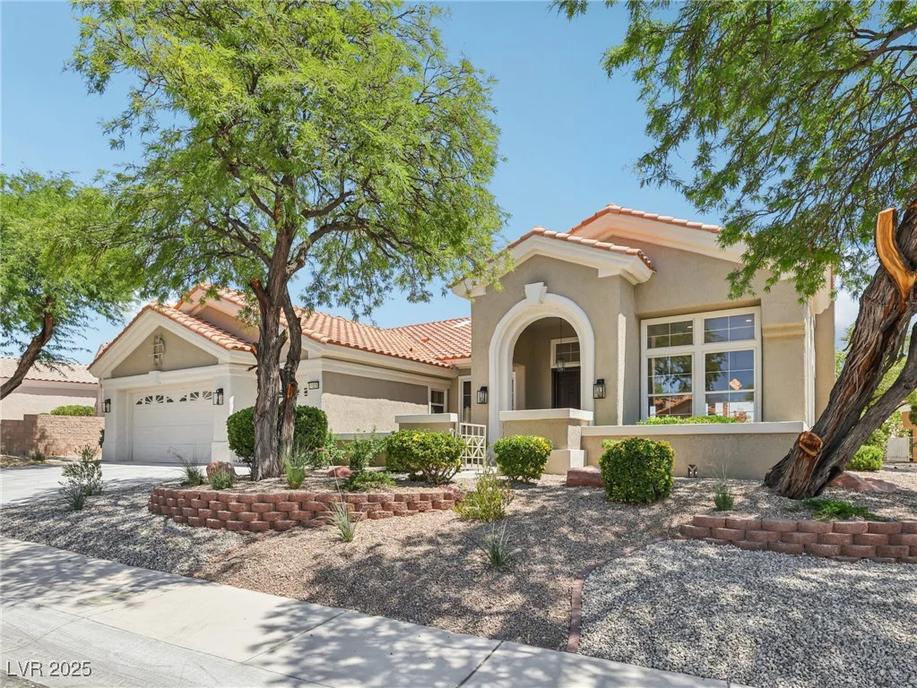 11028 Mission Lakes, Las Vegas, NV 89134