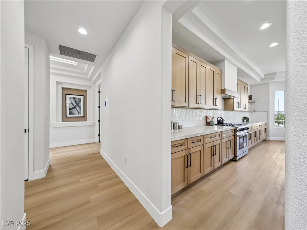 11028 Mission Lakes, Las Vegas, NV 89134
