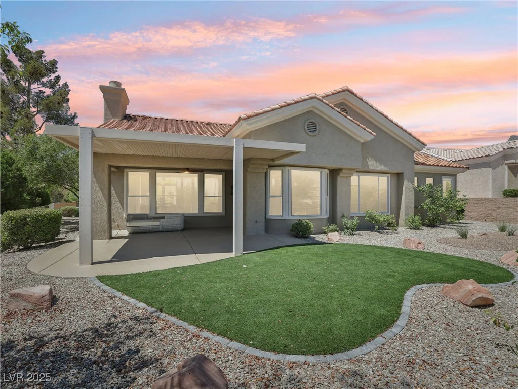 11028 Mission Lakes, Las Vegas, NV 89134