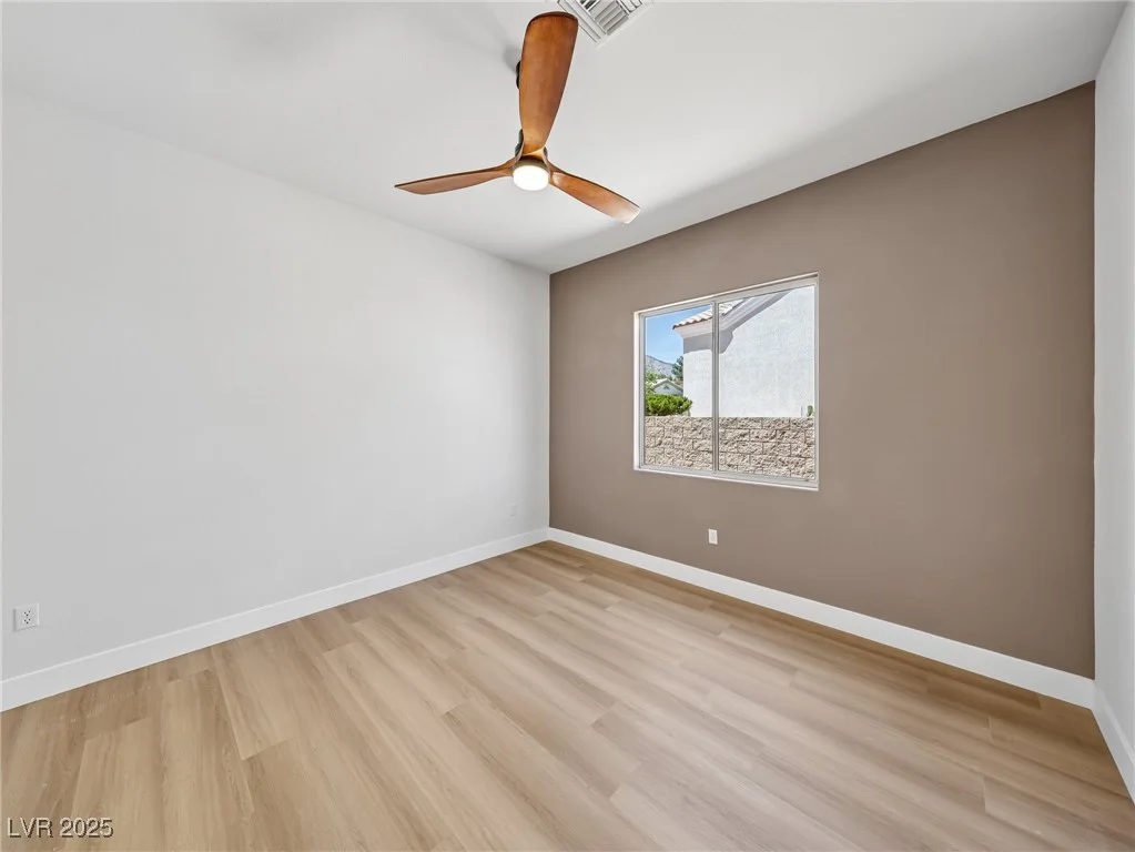 11028 Mission Lakes, Las Vegas, NV 89134