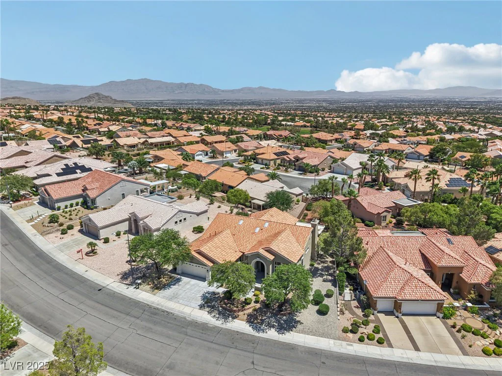 11028 Mission Lakes, Las Vegas, NV 89134
