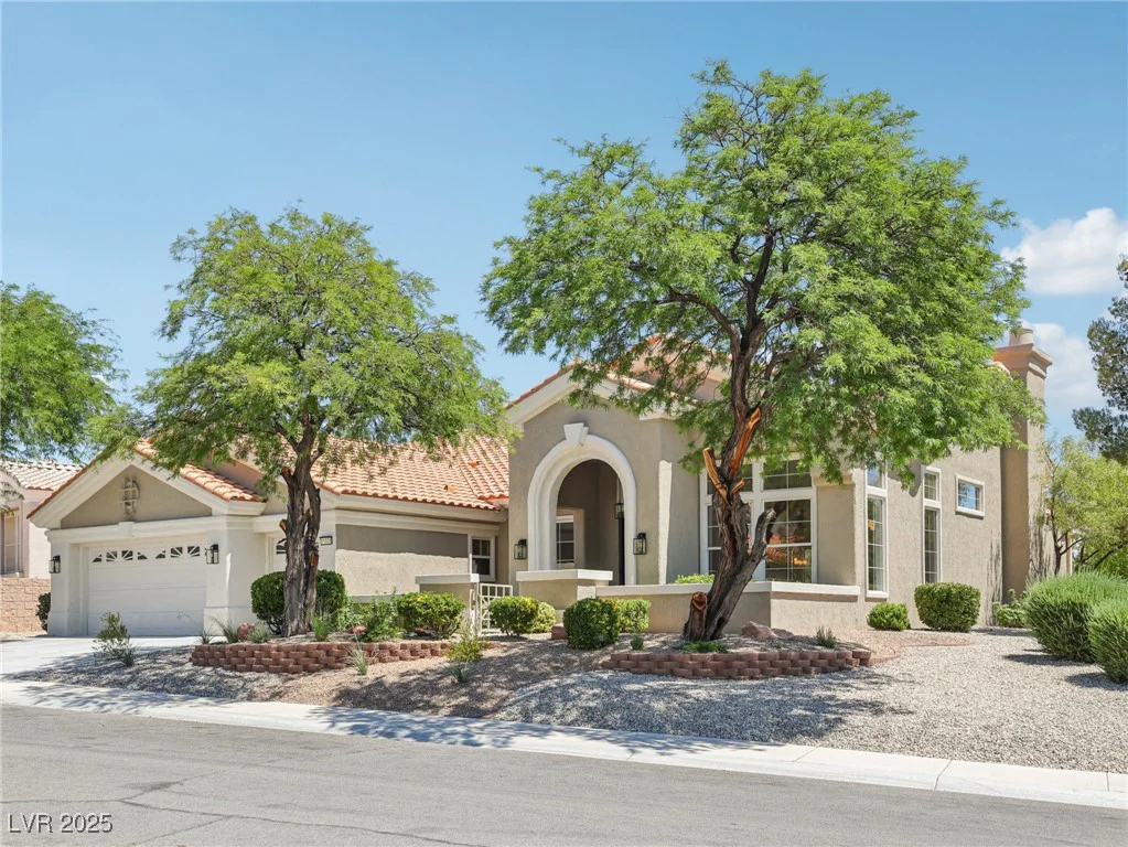 11028 Mission Lakes, Las Vegas, NV 89134