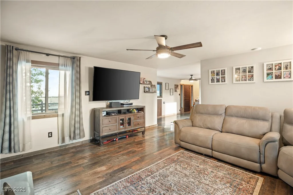 11875 Maggie, Las Vegas, NV 89166