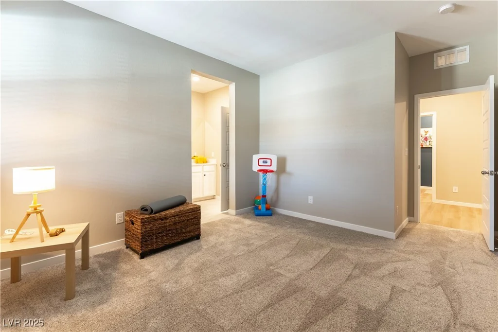 9727 Dune River, Las Vegas, NV 89178