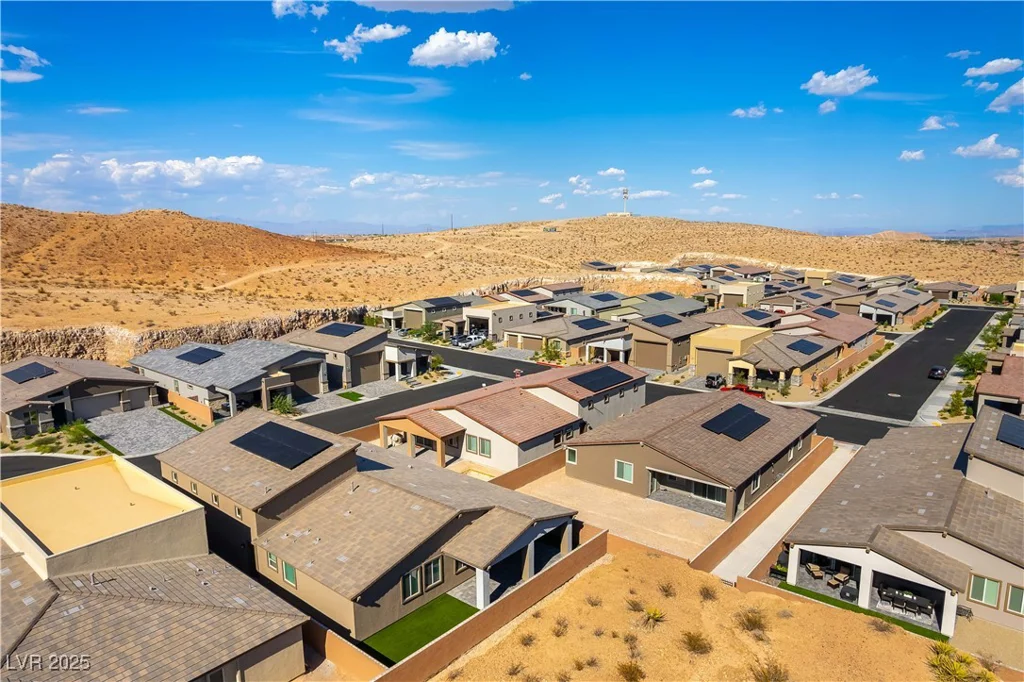 9727 Dune River, Las Vegas, NV 89178
