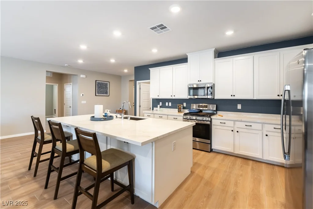 9727 Dune River, Las Vegas, NV 89178