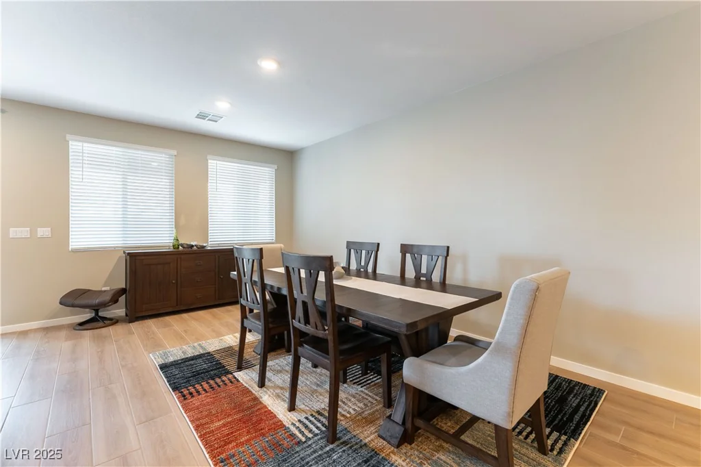 9727 Dune River, Las Vegas, NV 89178