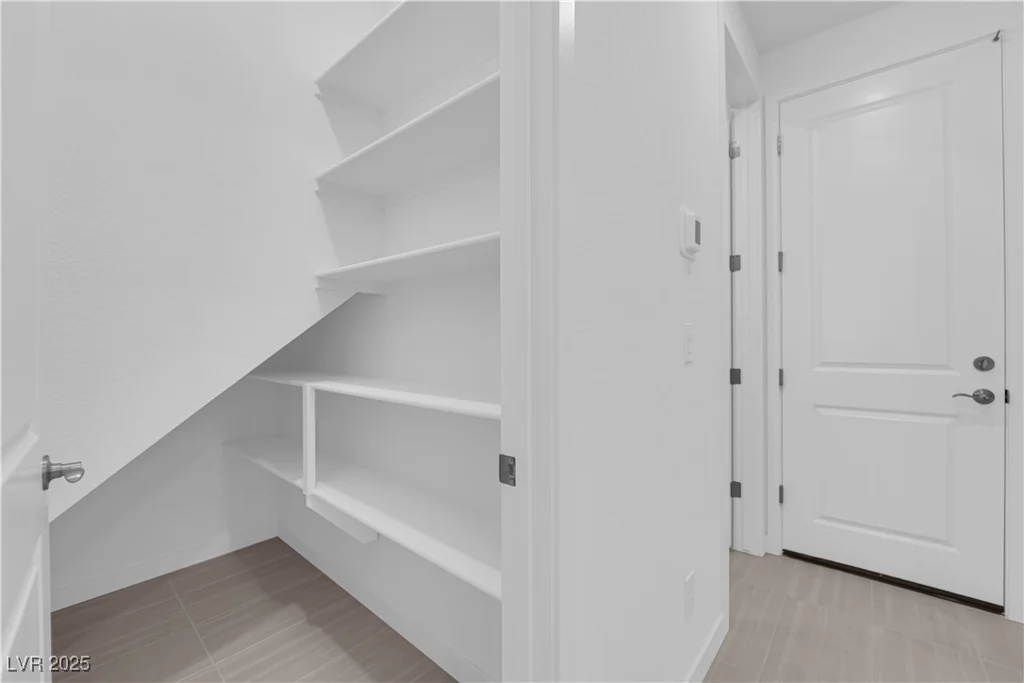11475 Contour, Las Vegas, NV 89138