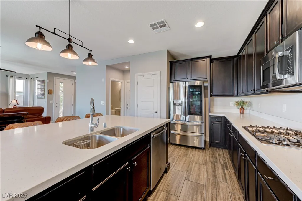 12502 Dolan Point, Las Vegas, NV 89138