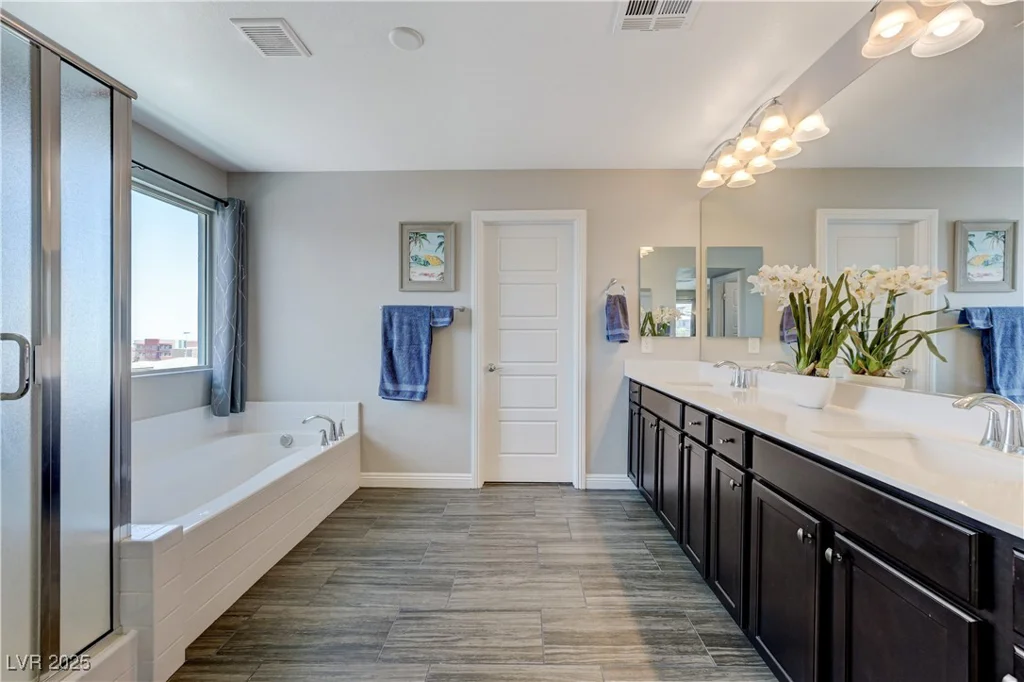 12502 Dolan Point, Las Vegas, NV 89138