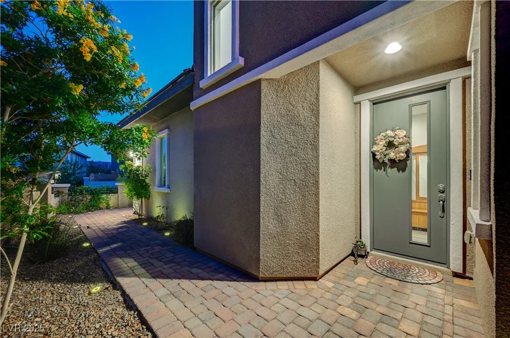 12502 Dolan Point, Las Vegas, NV 89138