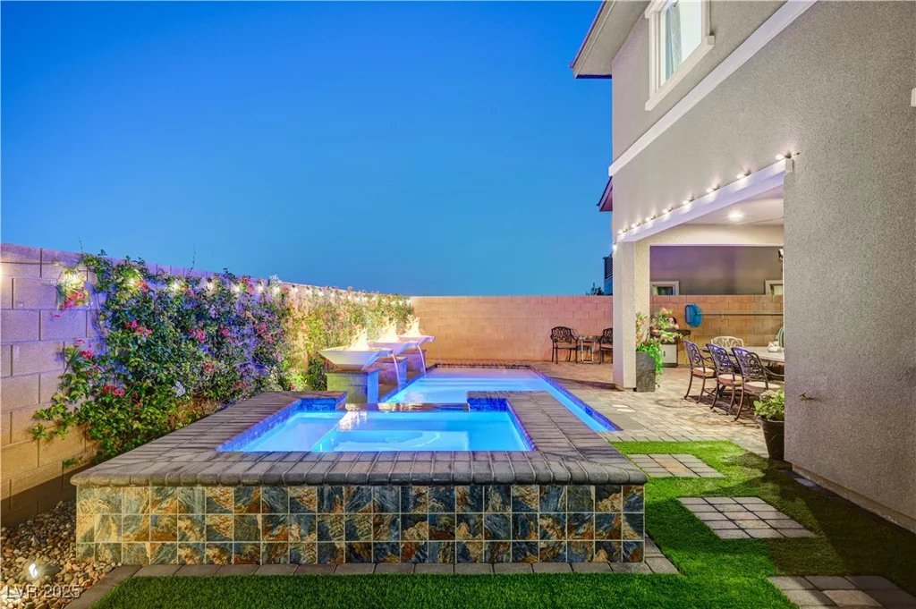 12502 Dolan Point, Las Vegas, NV 89138