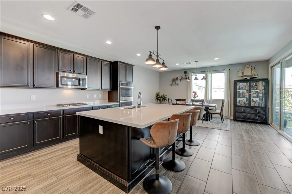 12502 Dolan Point, Las Vegas, NV 89138