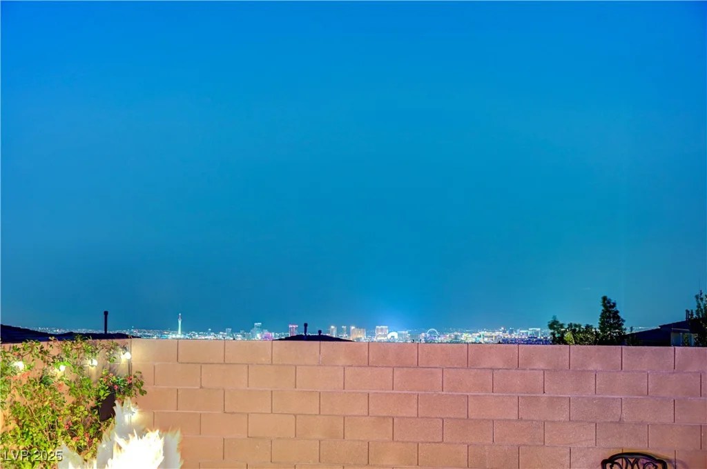 12502 Dolan Point, Las Vegas, NV 89138
