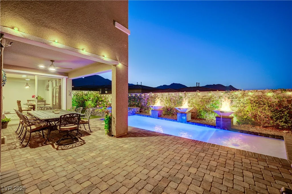 12502 Dolan Point, Las Vegas, NV 89138
