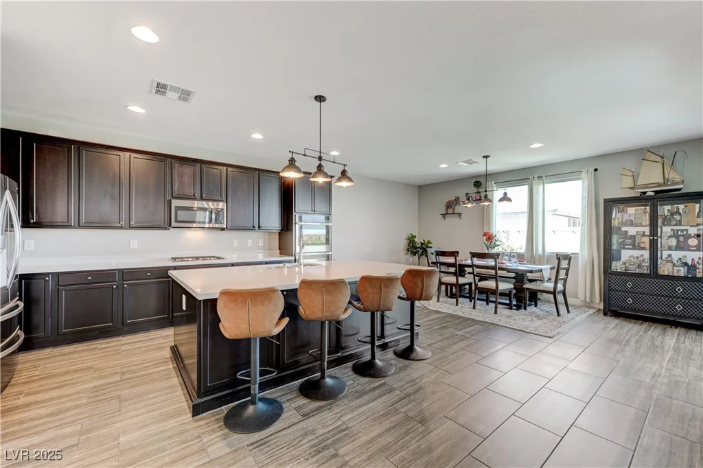 12502 Dolan Point, Las Vegas, NV 89138